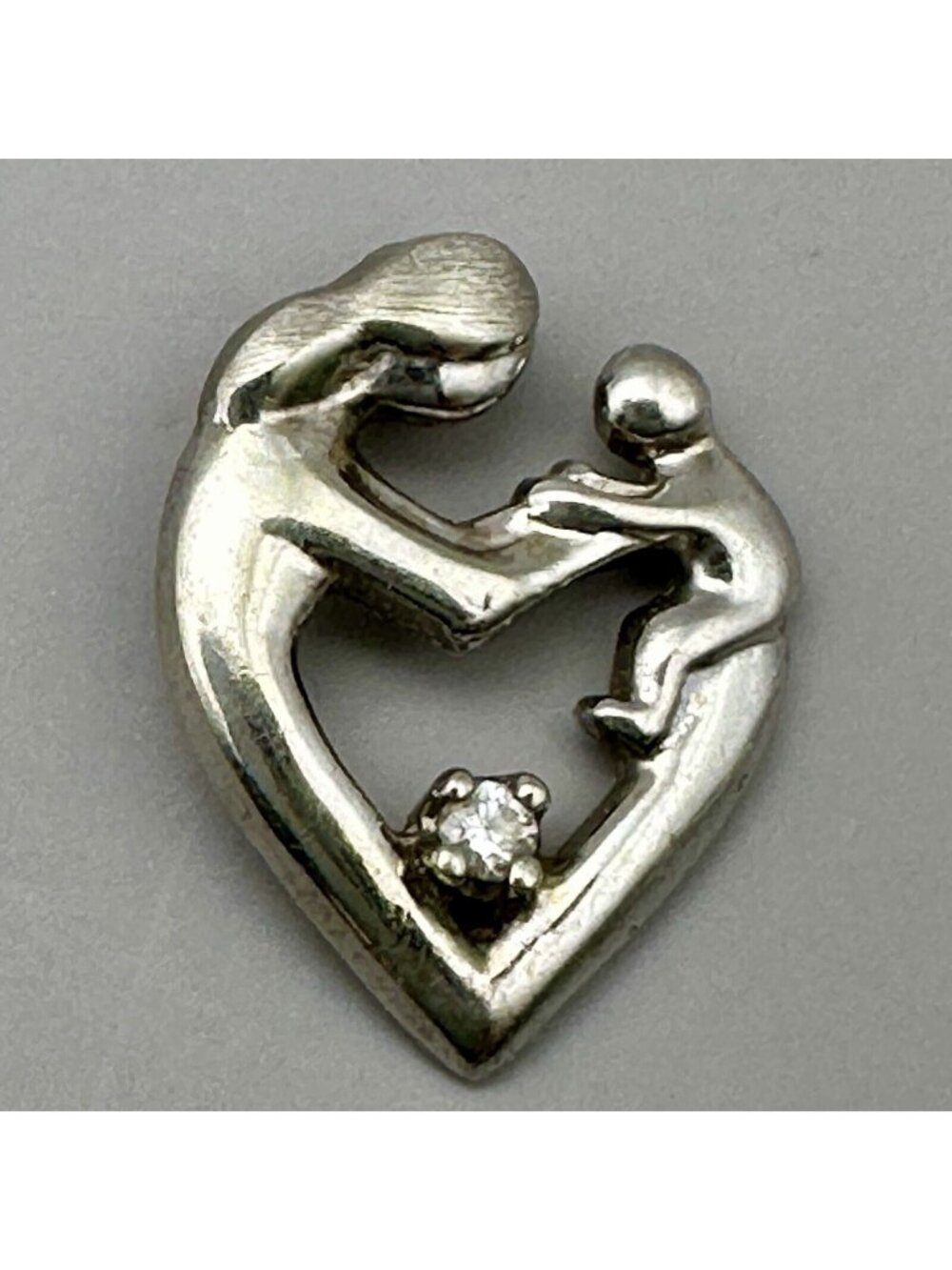Mother & Child Heart Pendant 14K White Gold & Center Diamond 2.1 Grams